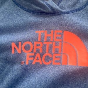 North Face Woman’s sweatshirt